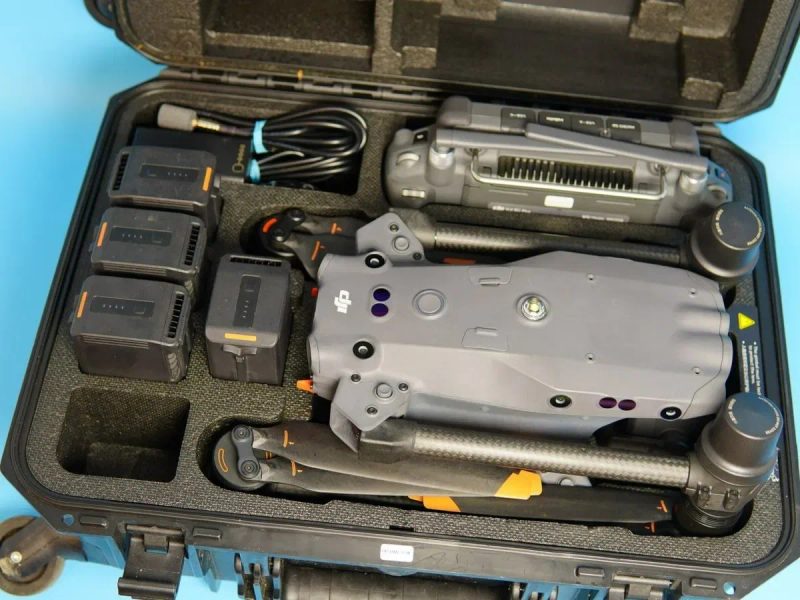 Квадрокоптер дрон DJI MATRICE 30T. Професійний, з камерою та тепловізором, повний комплект, 6 акумуляторів. DJI TB30 Intelligent Flight Battery. — фото 3