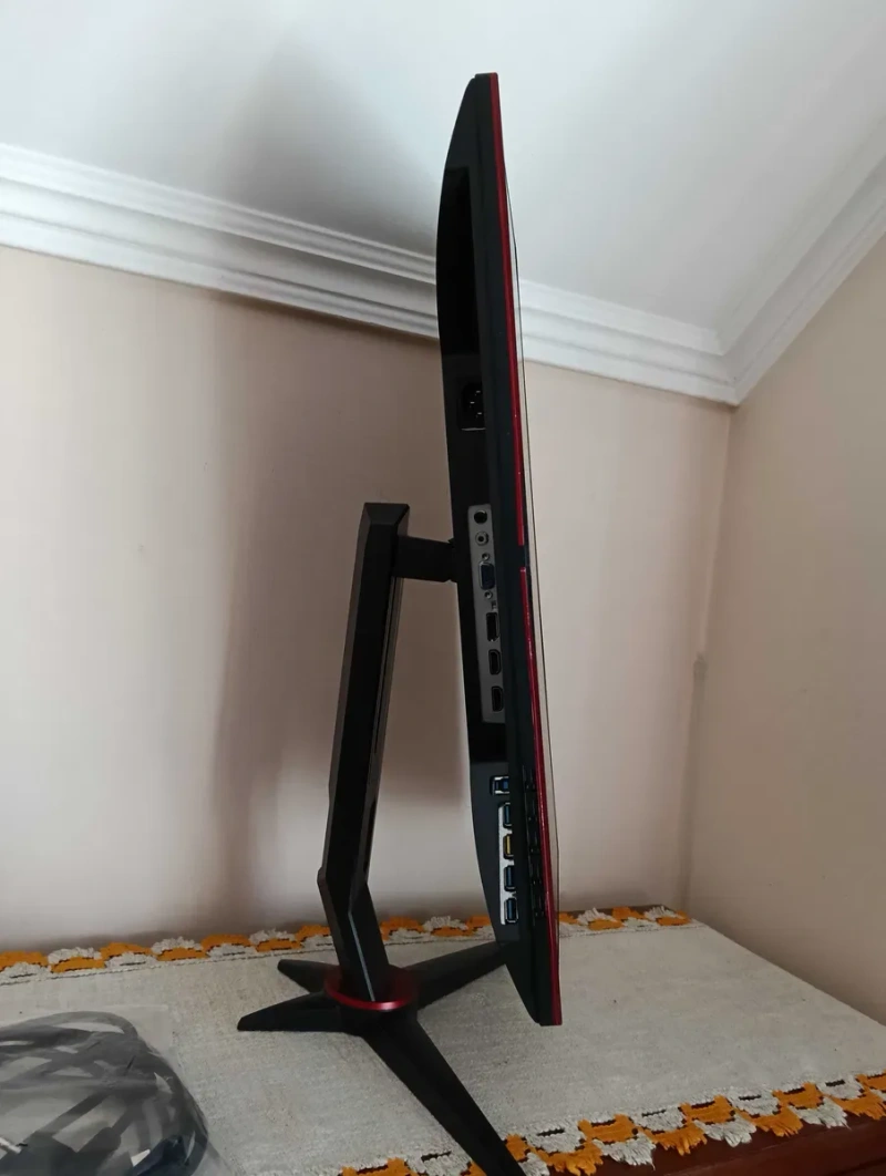Led монітор ігровий AOC 24" C24G2U/BK 165Hz — фото 4