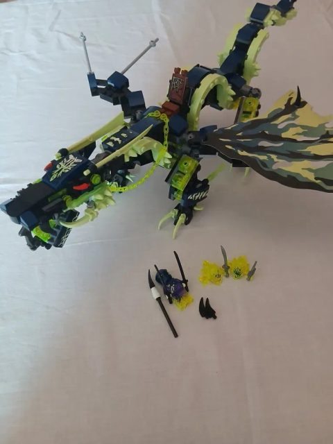lego ninjago 70736 — Attack of the Morro Dragon