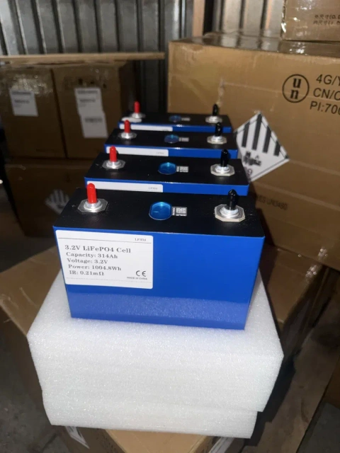 Lishen 314Ah  LiFePO4 314Ah  комірки 314Ah  лішен 314  акумулятори LiFePO4  3.2V  LFP  батарея  ячейки  елементи живлення  комірки  ячейки  ічейки