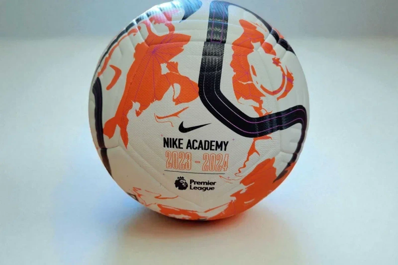 М'яч футбольний NIKE ACADEMY Термошов, 5 розмір, РОЗПРОДАЖ — фото 5