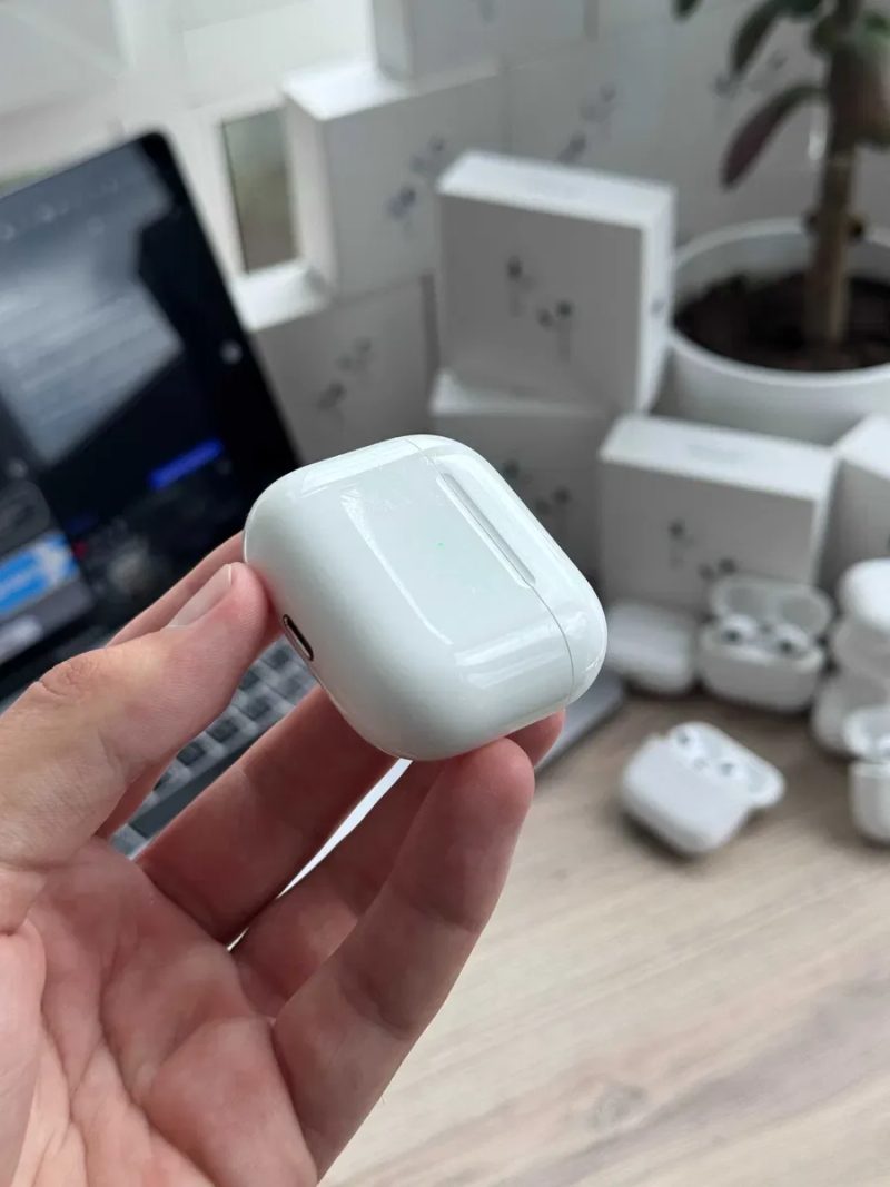 Магазин б/у Кейс AirPods 3 A2566/A2897 A2565 A2564 Оригінал MagSafe — фото 3