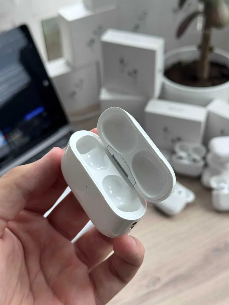 Магазин б/у Кейс AirPods Pro 2 A2968 Type-c A3048 A3047 Оригинал — фото 2