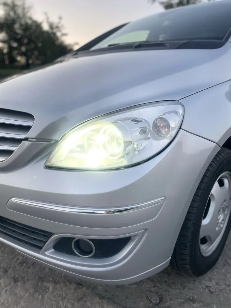 Mercedes-Benz B-Class 2009г — фото 4