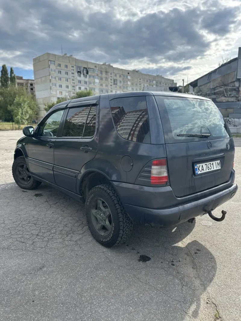 Mercedes ML 2.3 Газ/Бензин ,На временной регистрации. — фото 5