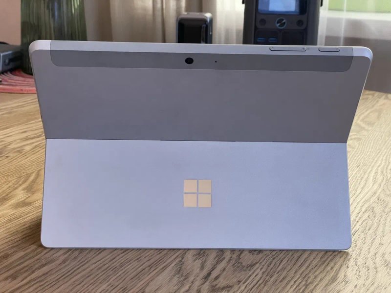 Microsoft Surface Go 3. Екран 10.5" Памʼять 4Gb/64Gb SSD. Встановлений та активований Windows 11 Pro. Відмінний стан — фото 2