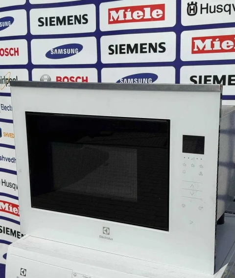 Мікрохвильова піч під забудову б/в Electrolux 60см гриль #08232