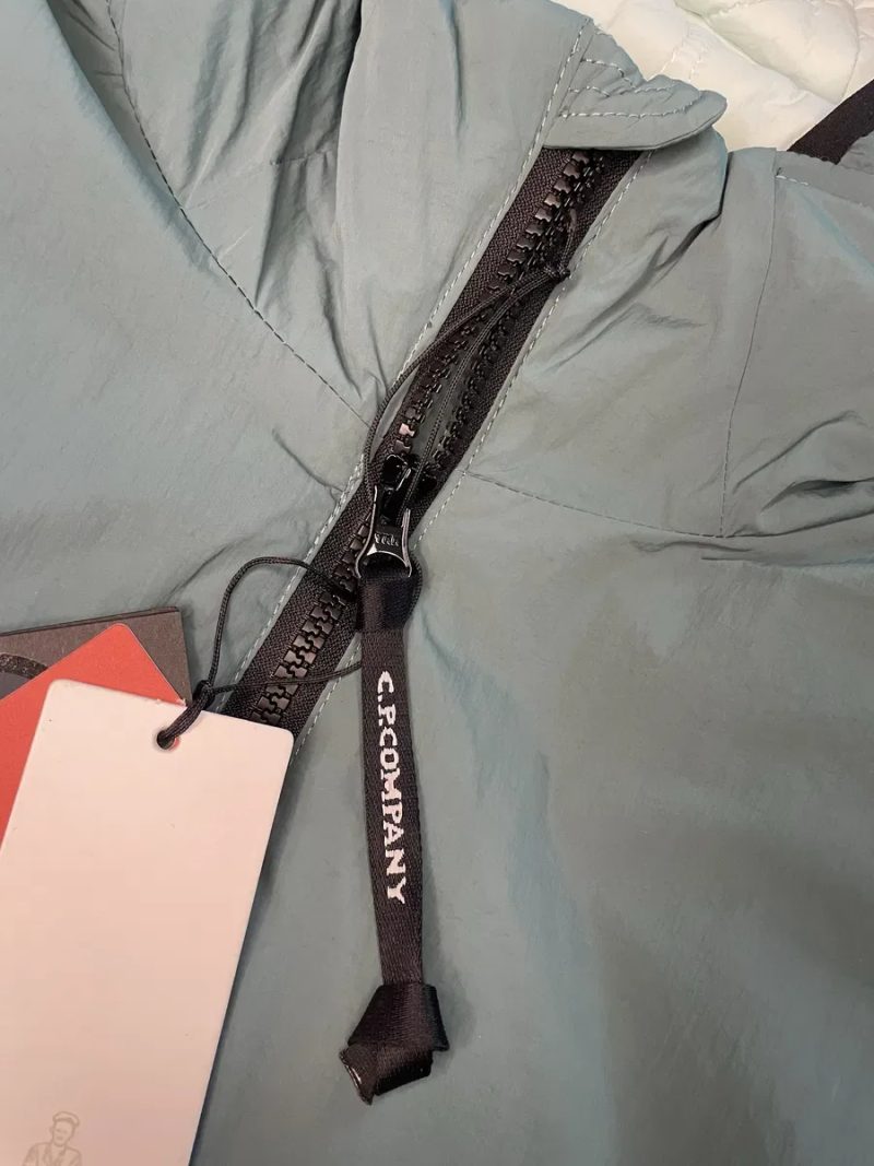Мікропуховик C.P. Company / мікро пуховик CP Company / куртка CP Company / курточка C.P. Company / легка куртка / пуховик CP Company / чоловіча куртка — фото 6