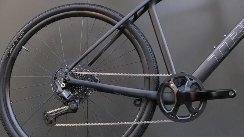 Міський карбоновий велосипед Trek FX Sport 4 Carbon Cues (2026) як новий — фото 6