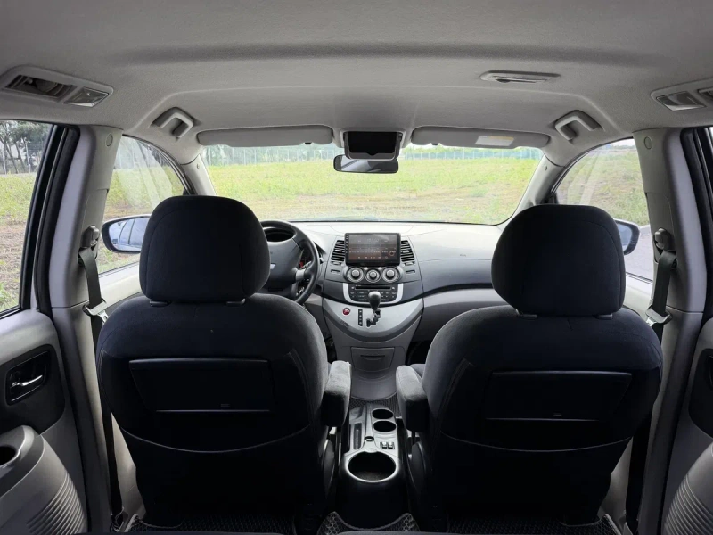 Mitsubishi Grandis 2.4 Avtomat Gaz4 — фото 5