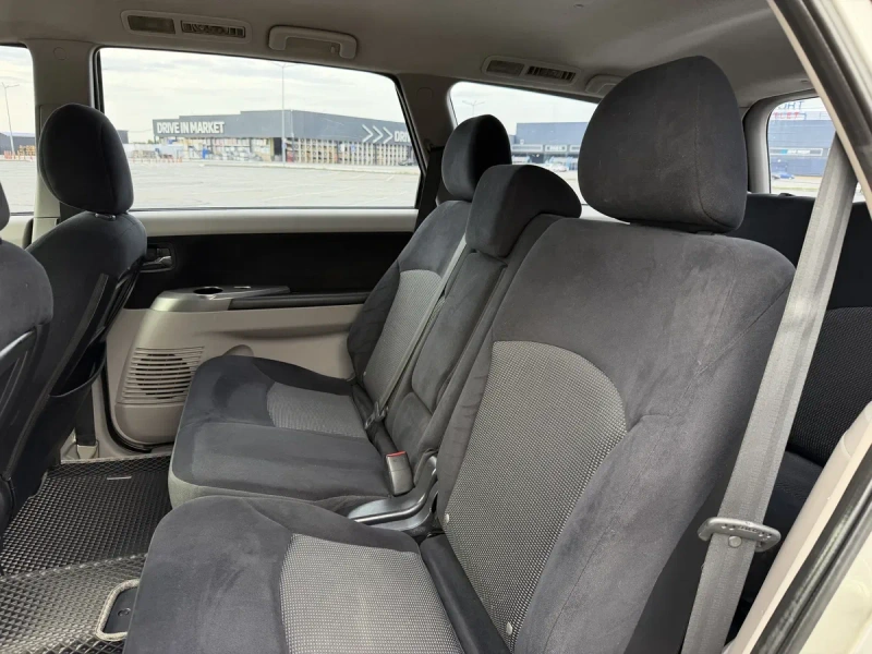 Mitsubishi Grandis 2.4 Avtomat Gaz4 — фото 8
