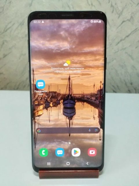 Мобильный телефон смартфон Samsung S9 Plus , NFC, 6/64гб, достойное состояние