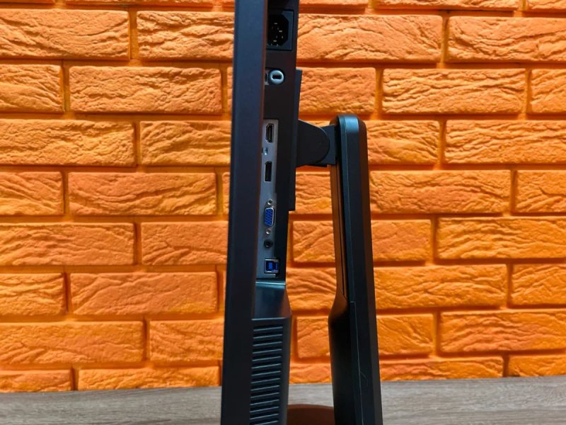 Монітор 23" Lenovo T23i-10/ 1920х1080 IPS/ 8 bit, матовий/DP, HDMI,VGA — фото 6