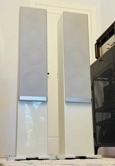 Monitor Audio Gold 300 (4G) — ленточный твитер, честные 8 Ом и 90 дБ | White Gloss, оригинал, пара — фото 2