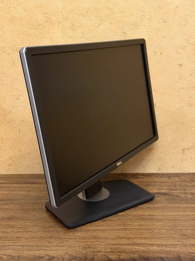 Монітор Dell P2314Ht 23" Full HD IPS — фото 2