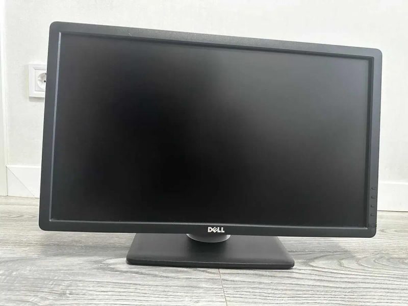 Монитор DELL Ultrasharp U2312Hm / 23 Дюймів / IPS / 1920x1080 — фото 4