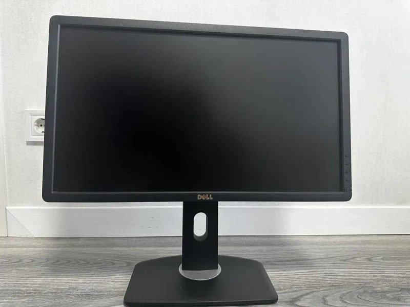 Монитор DELL Ultrasharp U2312Hm / 23 Дюймів / IPS / 1920x1080 — фото 8