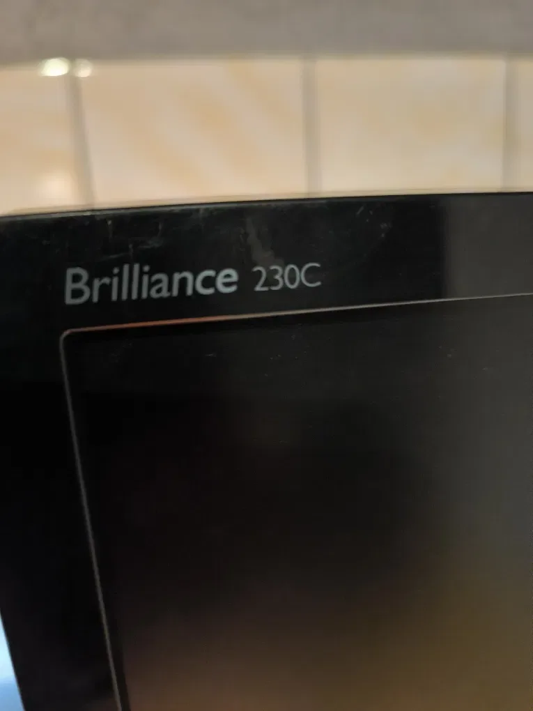 Монітор Phillips brillians бу — фото 6