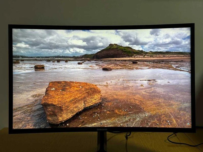 Монітор Samsung C27F396, 27 дюймів, Full HD, 75 Гц, — фото 4