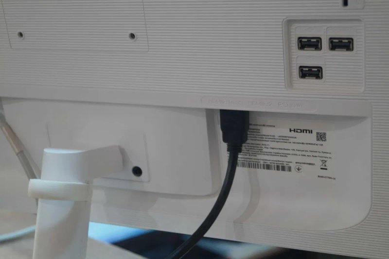 Монітор Samsung Smart Monitor M7 (32"/4K/HDR/USB-C)TVOYO — фото 3