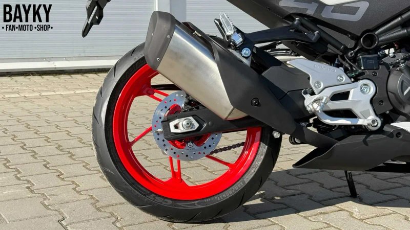 Мотоцикл CFMOTO 450SR — фото 7