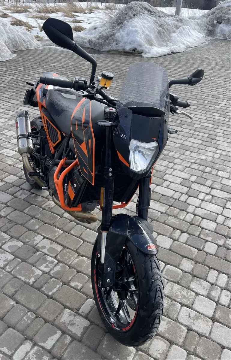 Мотоцикл KTM 690 Duke R — фото 5