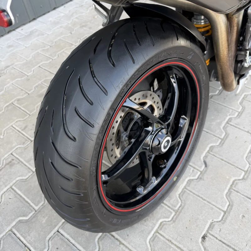 Мотоцикл Triumph Speed Triple RS 1050(kawasaki,yamaha,honda,suzuki) — фото 7
