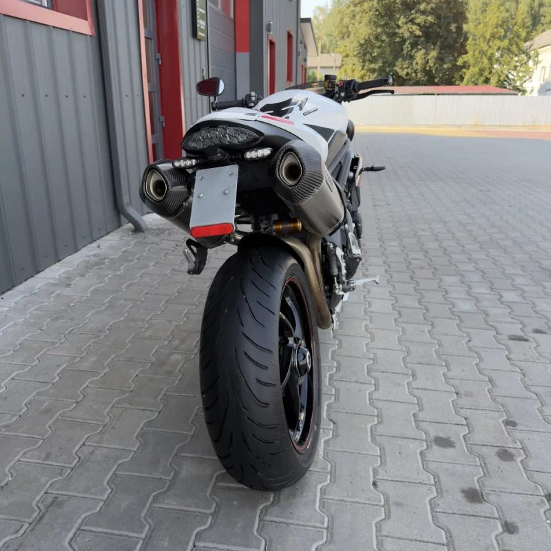 Мотоцикл Triumph Speed Triple RS 1050(kawasaki,yamaha,honda,suzuki) — фото 8