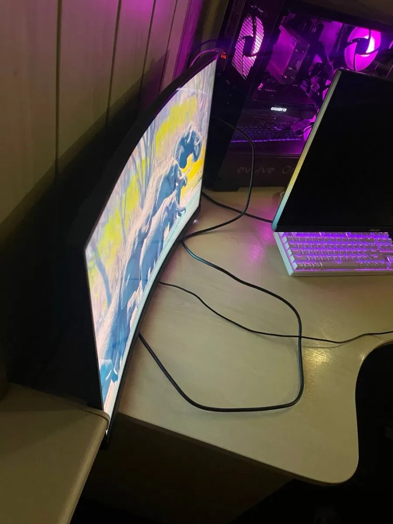 MSI G27CQ4 E2 27” 2K 170Hz Curved + кронштейн — фото 2