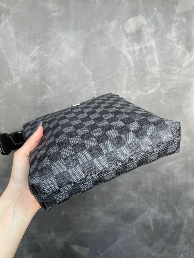 Мужская сумка Louis Vuitton барсетка чоловіча через плече луі віттон — фото 8
