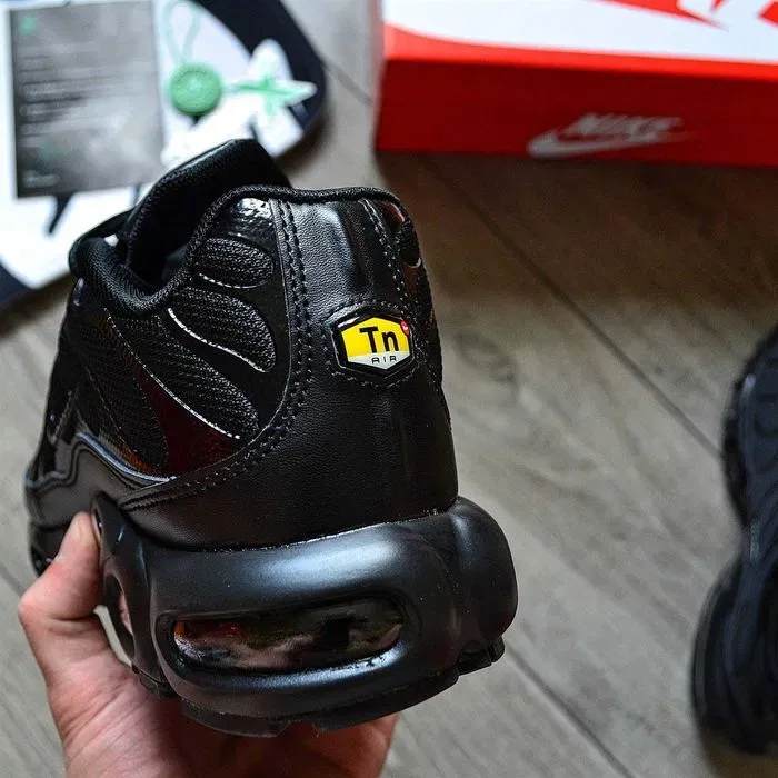 Мужские кроссовки Nike Air Max Plus Tn 'Black' Размеры 40-47 — фото 5