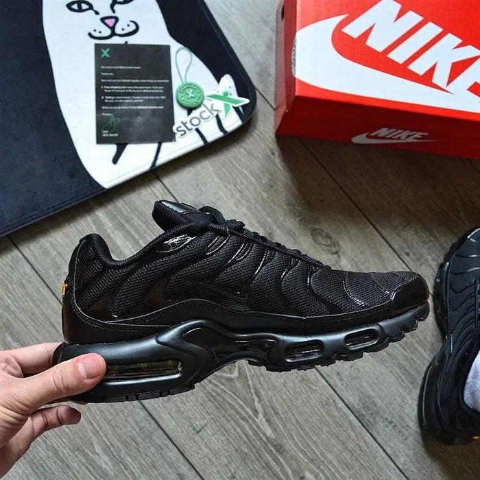 Мужские кроссовки Nike Air Max Plus Tn 'Black' Размеры 40-47 — фото 7
