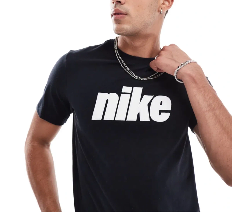 Мужскте футболки Nike Swoosh черная белая унисекс найк свуш — фото 7