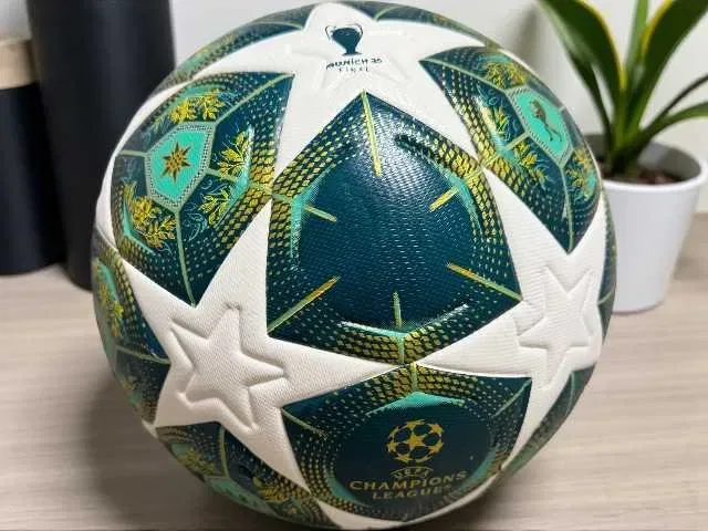 Мяч футбольний ліга чемпіонів розмір 4 або 5 на вибір великий вибір мячів термошов якісний мяч 4 — фото 2
