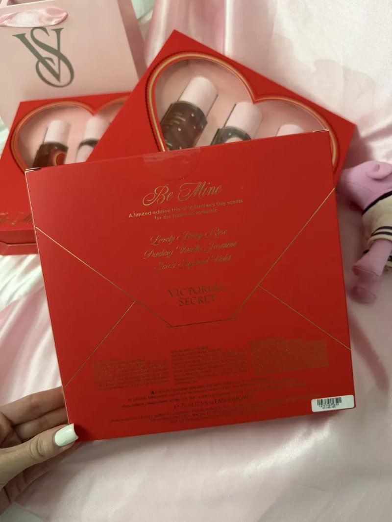 Набір Victoria's Secret Be Mine Mini Fragrance Mist Gift Set — фото 2