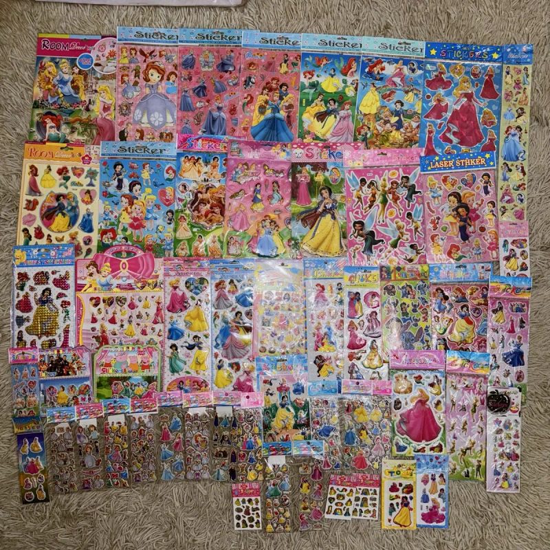 Наклейки наліпки 2000 winx monster high принцеси bratz barbie блискучі обʼємні — фото 7