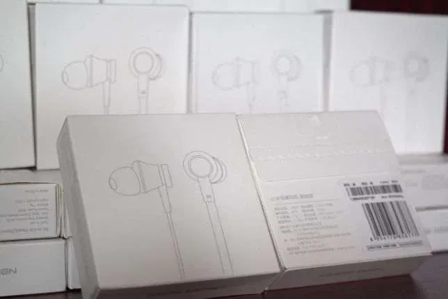 Наушники гарнитура Xiaomi Basic НАЛИЧИЕ серебристые оригинал — фото 6