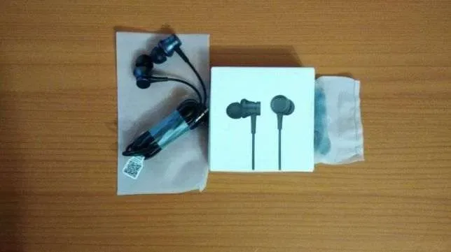 Наушники гарнитура Xiaomi Basic НАЛИЧИЕ серебристые оригинал — фото 7