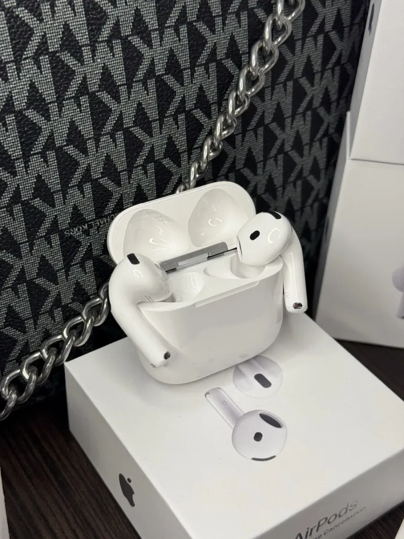 Навушники Airpods 4 (ANC) з функцією шумоподавлення — фото 3