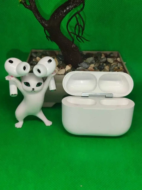 Навушники AirPods Pro 3