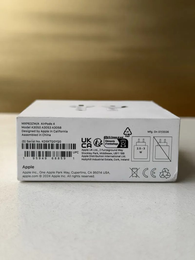 Навушники Apple AirPods 4 (MXP63ZM/A) White Нові — фото 2