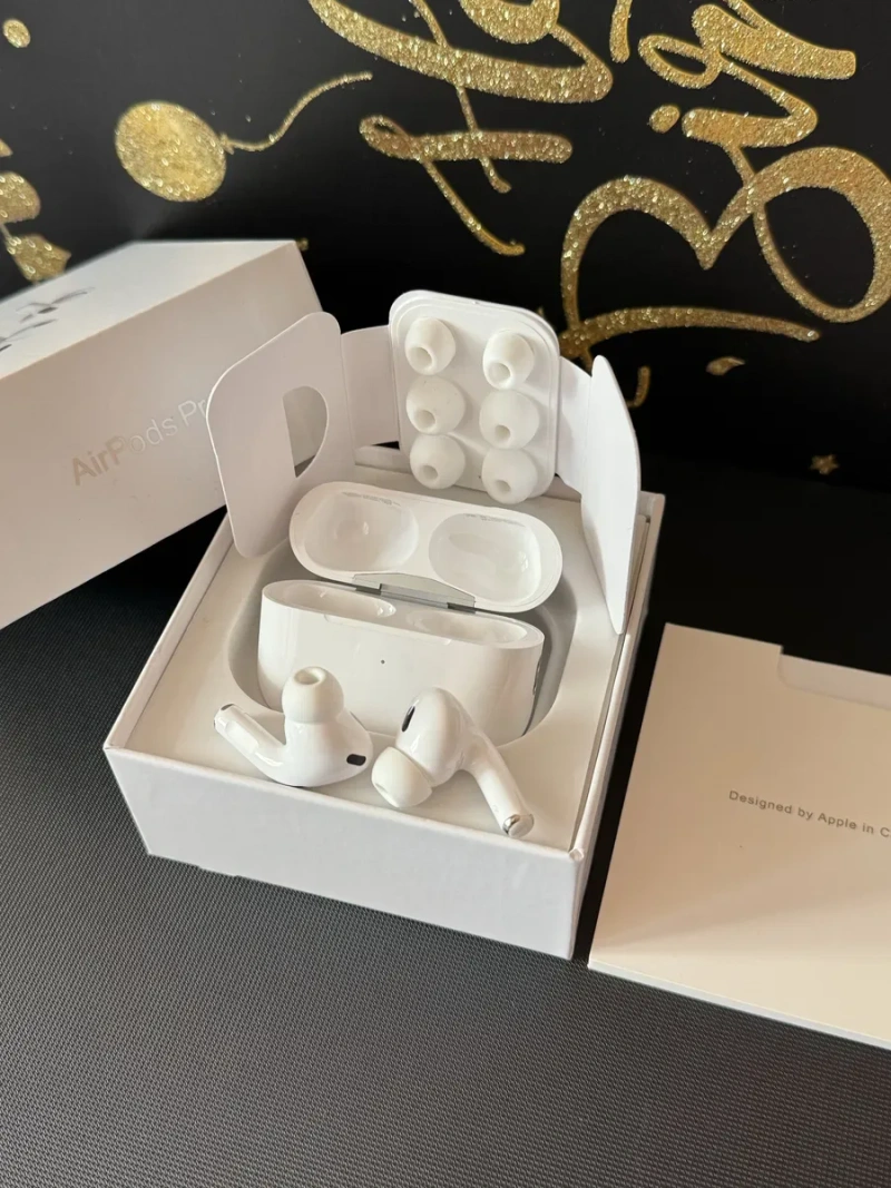 Навушники Apple AirPods Pro 2 — фото 3