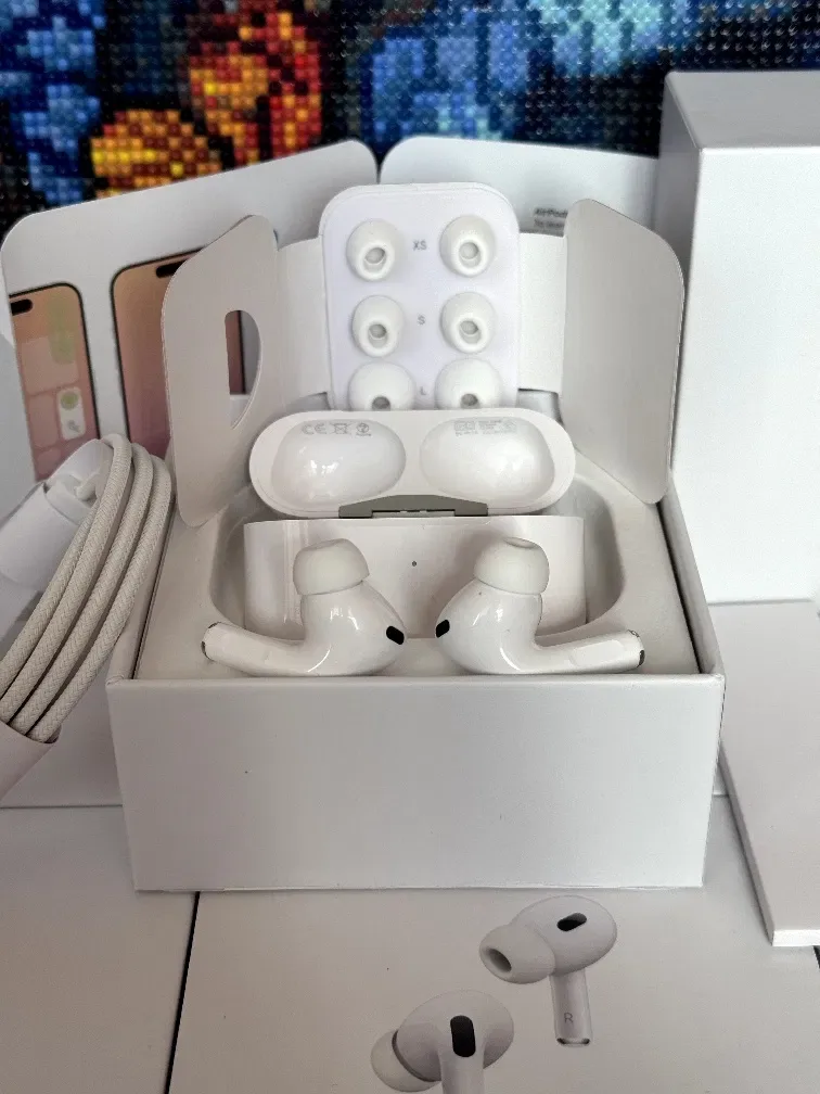 Навушники Apple AirPods Pro 2 Gen — фото 4