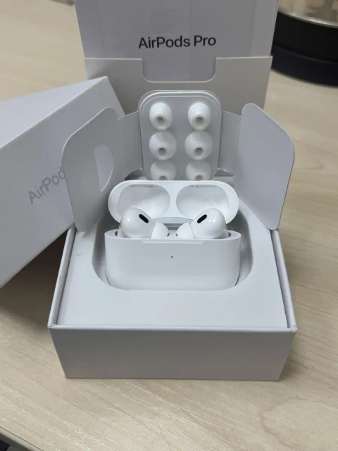 Навушники Apple Airpods Pro 2 Generation