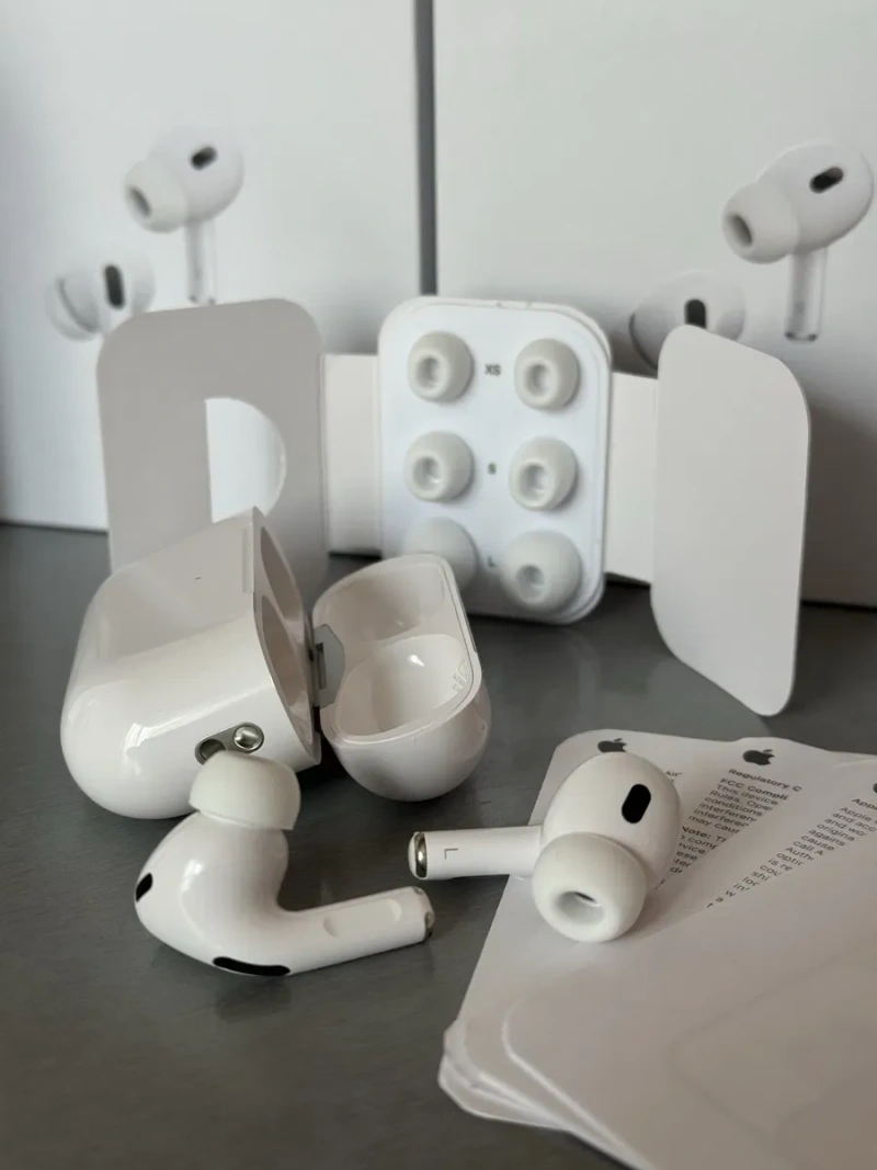 Навушники Apple AirPods Pro 2 Generation — фото 4
