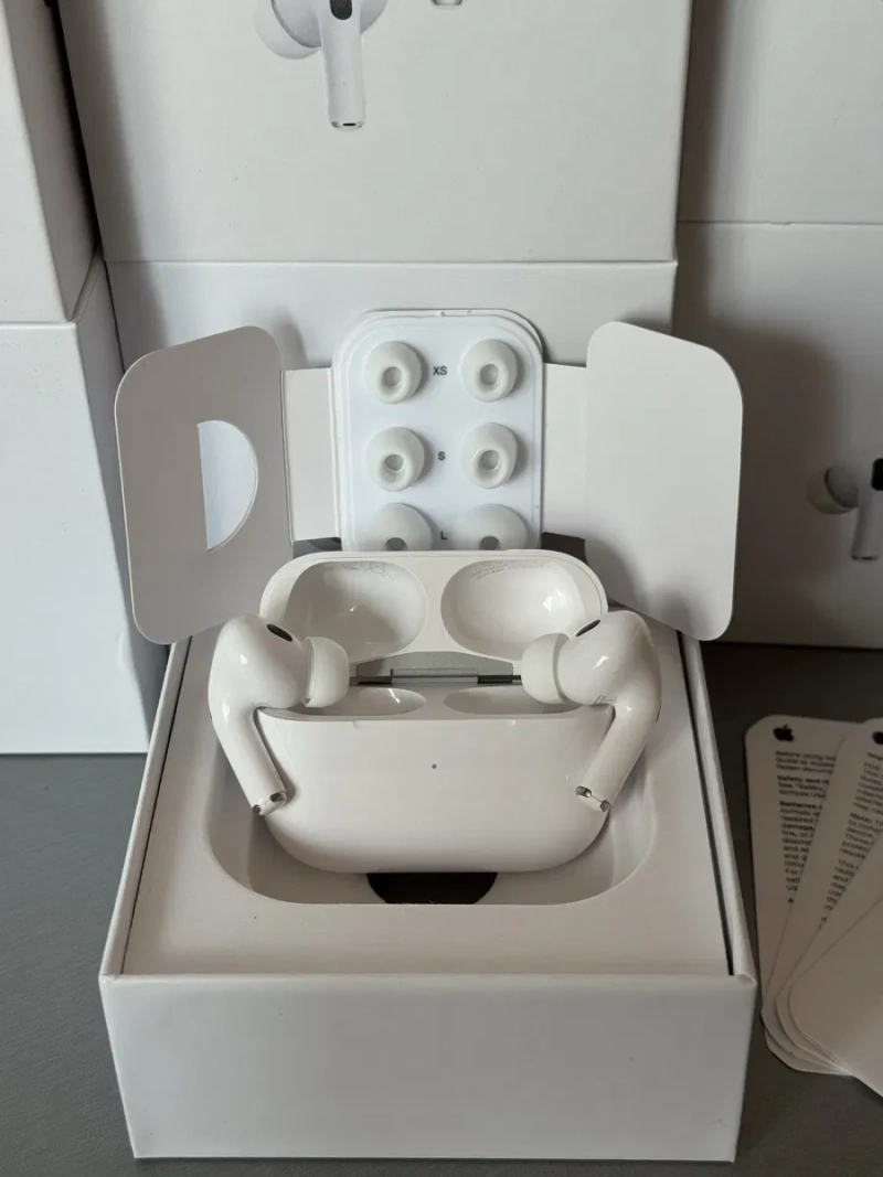 Навушники Apple AirPods Pro 2 Generation — фото 6