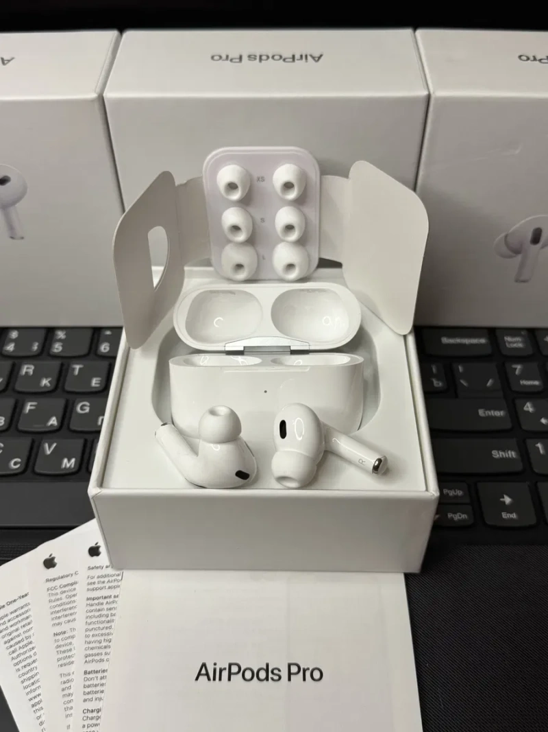 Навушники Apple AirPods Pro 2 з шумоподавленням — фото 4