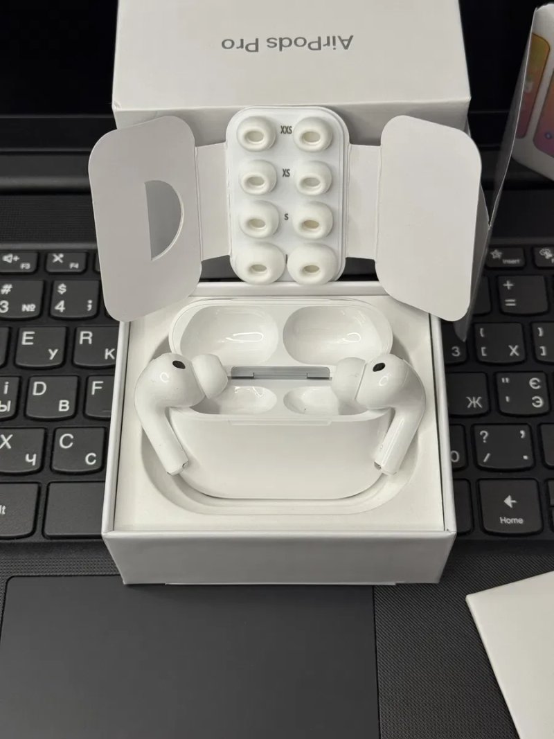 Навушники Apple AirPods Pro 3 Gen — фото 2