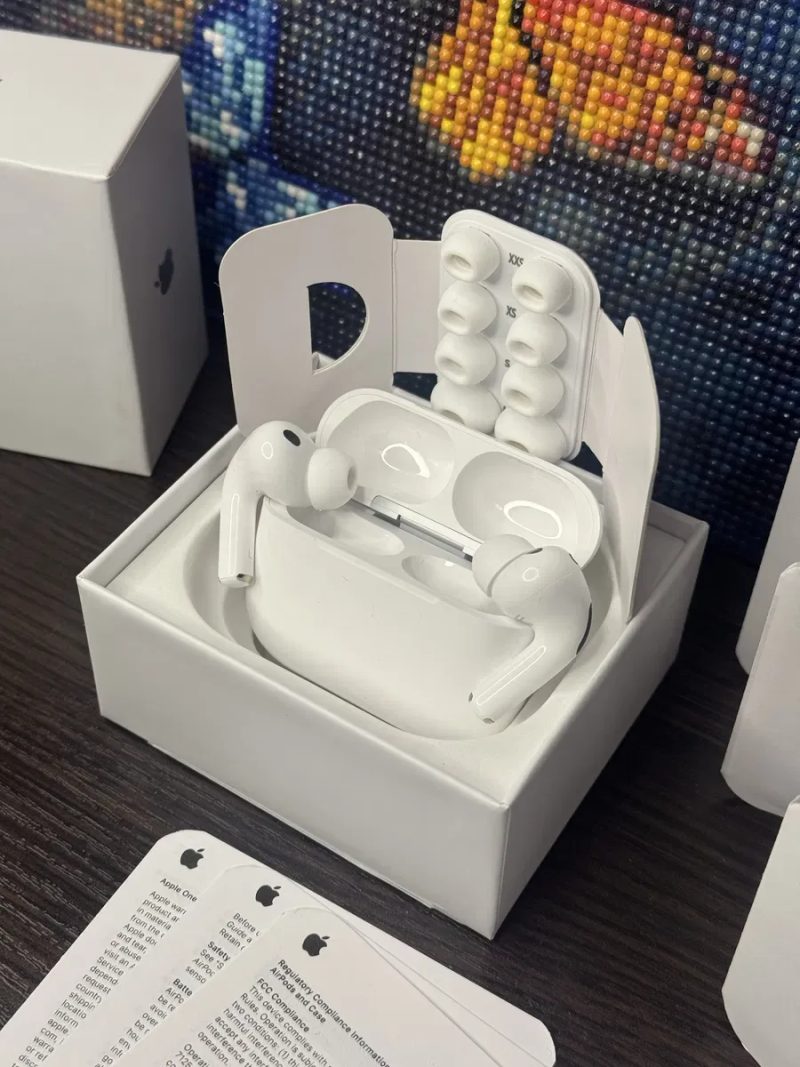 Навушники Apple Airpods Pro 3 Gen — фото 3