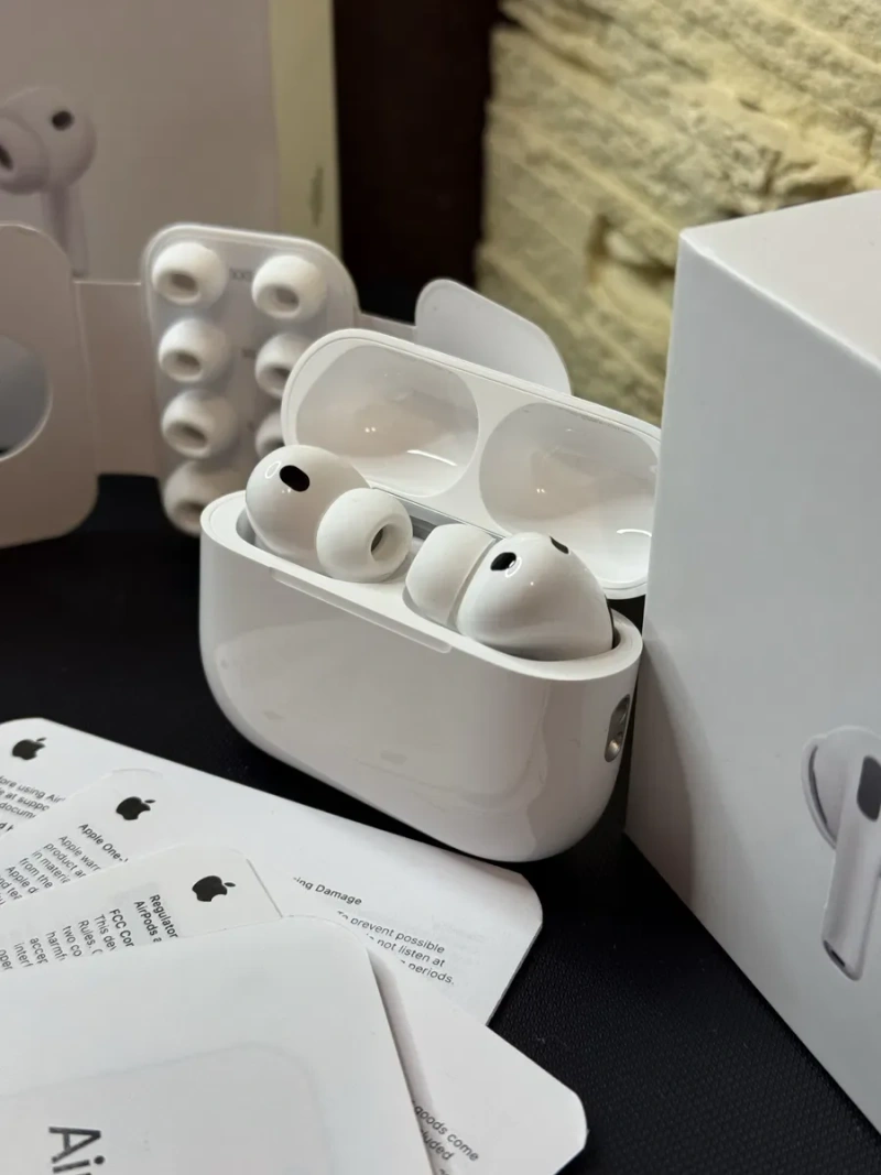 Навушники Apple Airpods Pro 3 Generation — фото 2